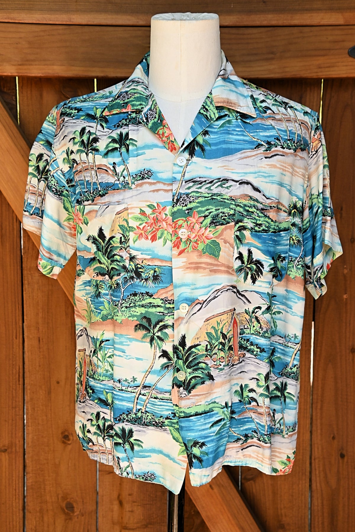SOLD Vintage 50s Penny's Rayon Hawaiian Shirt, Loop Collar