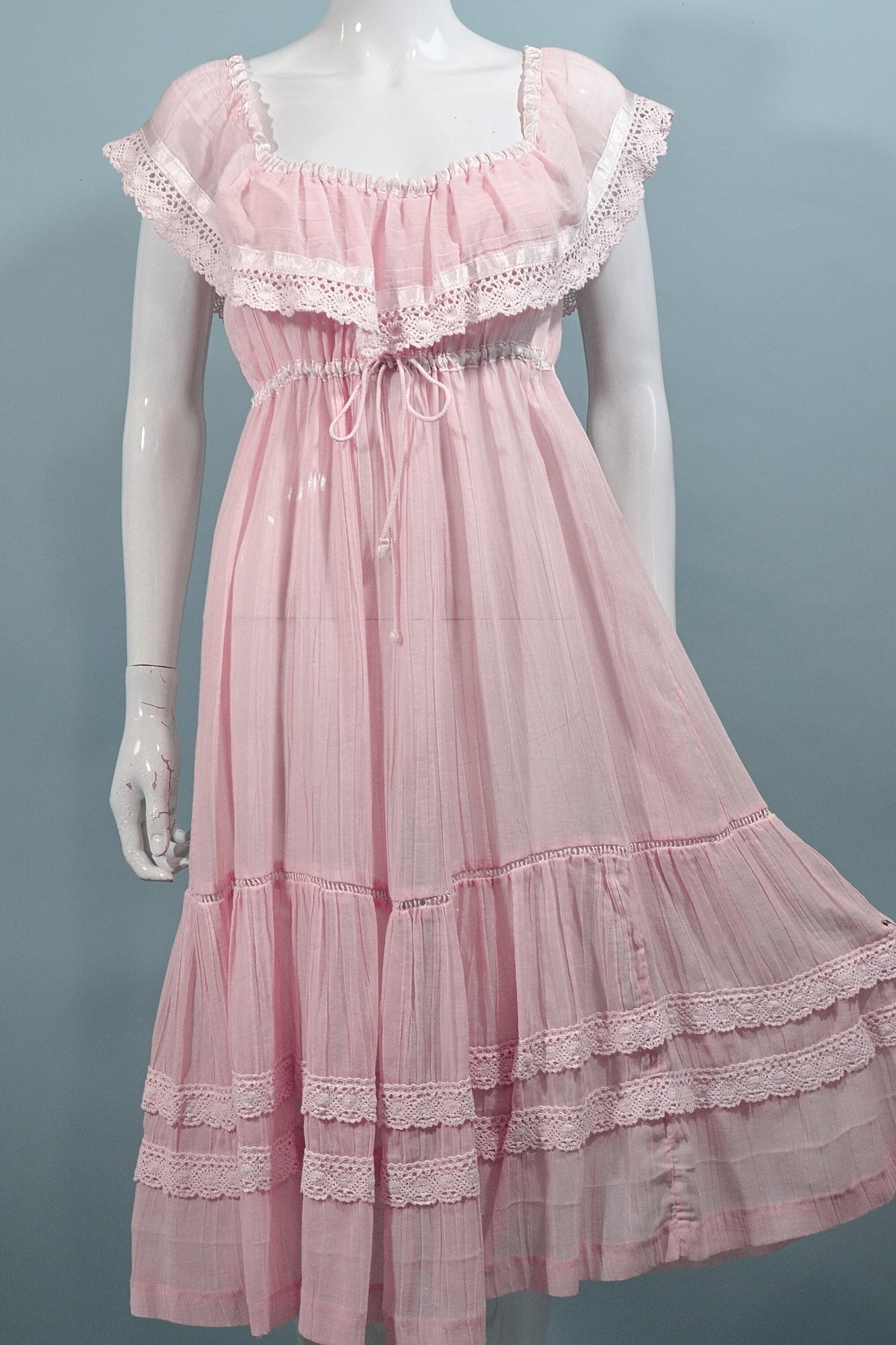 SOLD Young Edwardian Pink Ruffle Peasant Dress S/M– Papillon Vintage Shop