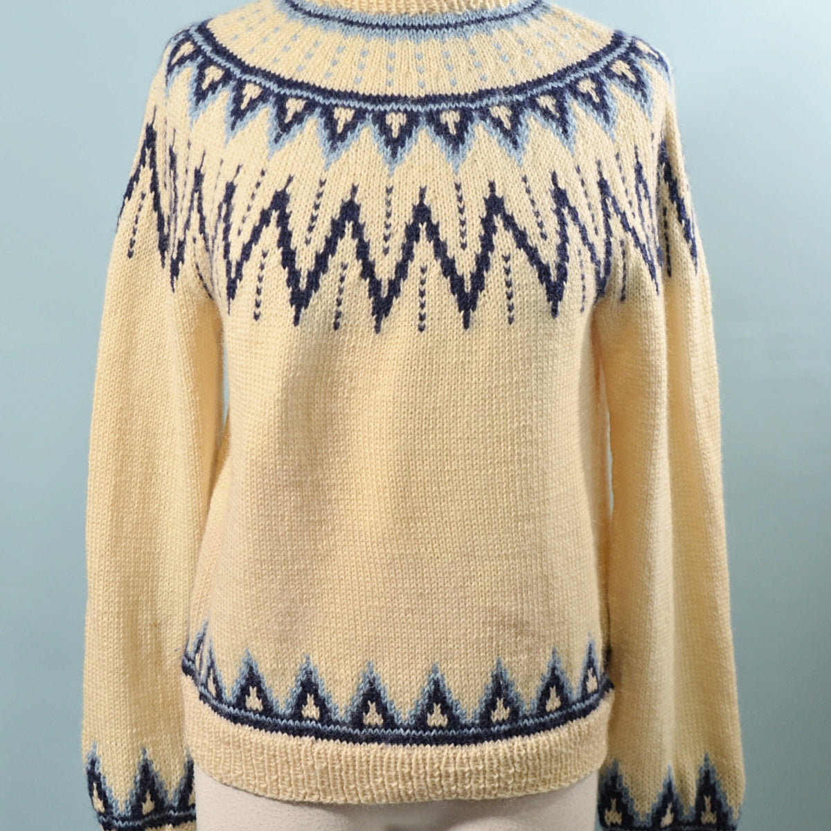 Vintage 50s/60s Wool Hand Knit Sweater, Scandinavian Style M