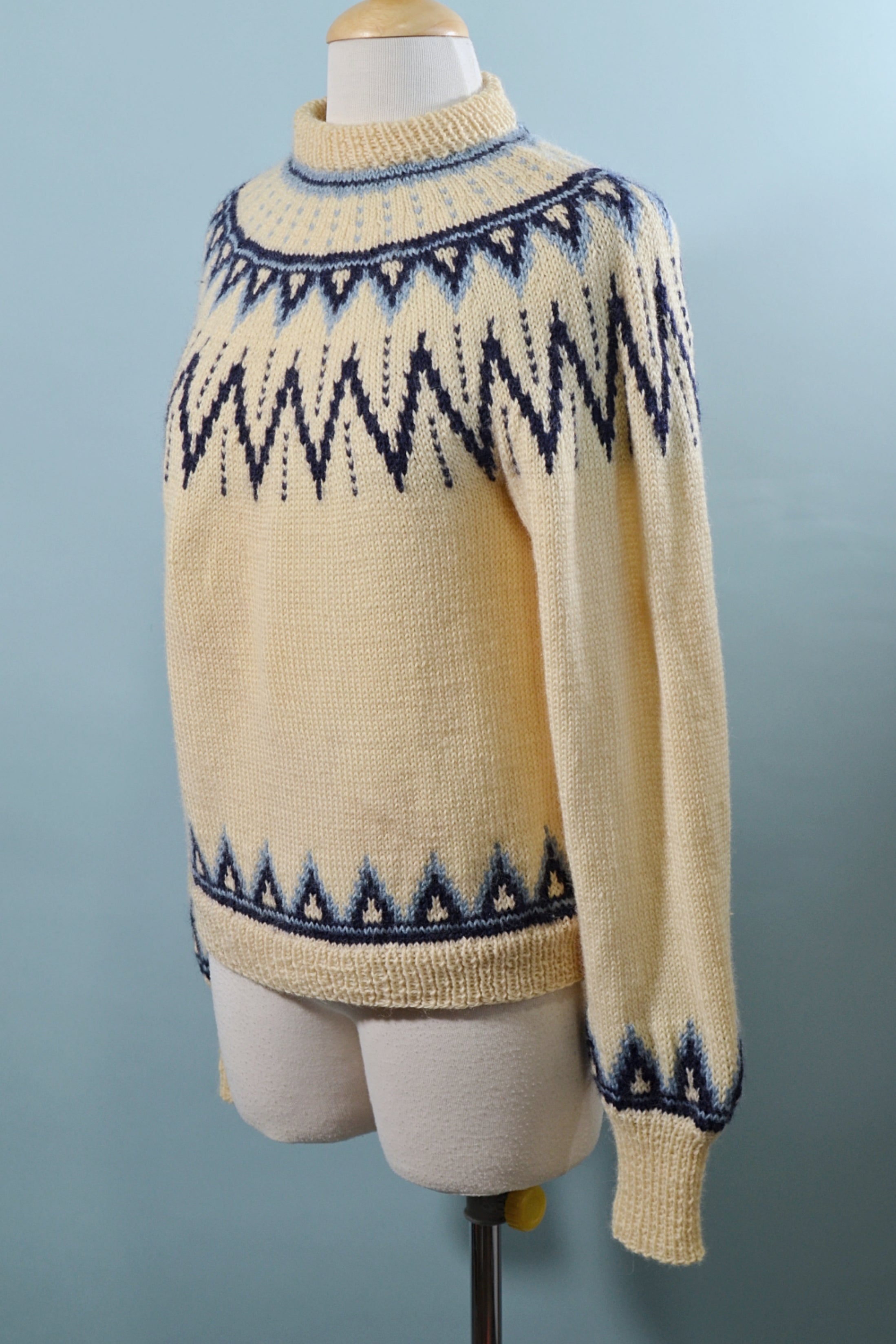 Vintage 50s/60s Wool Hand Knit Sweater, Scandinavian Style M– Papillon ...