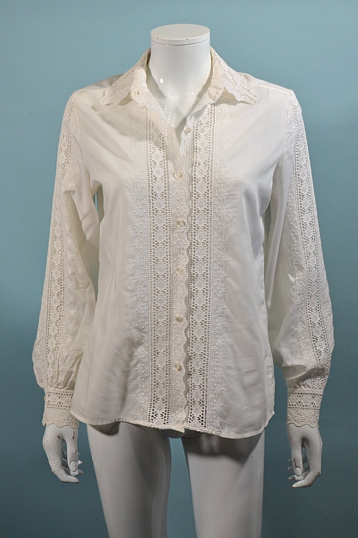 SOLD Vintage White Cut Out Lace Blouse, Cottagecore Feminine Top ...